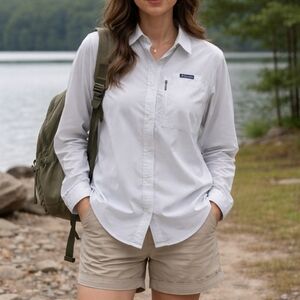 Columbia PFG Light Gray Mesh Venting Hiking Fishing Button up Shirt | Large